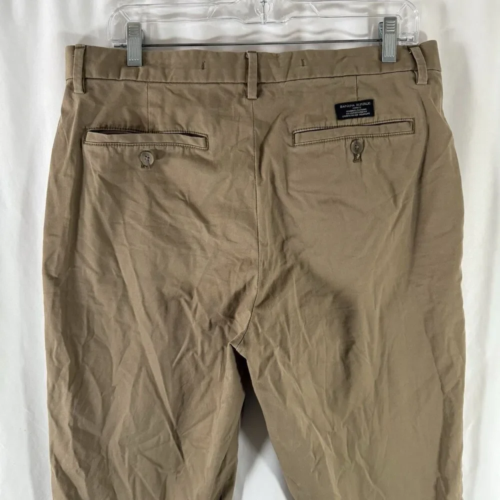 Banana Republic Lived In Chino Pants Men's 32x34 Beige Flat Front Cotton Blend